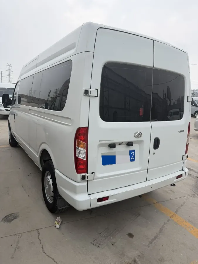 2020 MAXUS XinTu V80 2.5T 136HP L4 6MT,autocango,china used car exporter,china ev exporter,chinese used car exporter,chinese used ev exporter