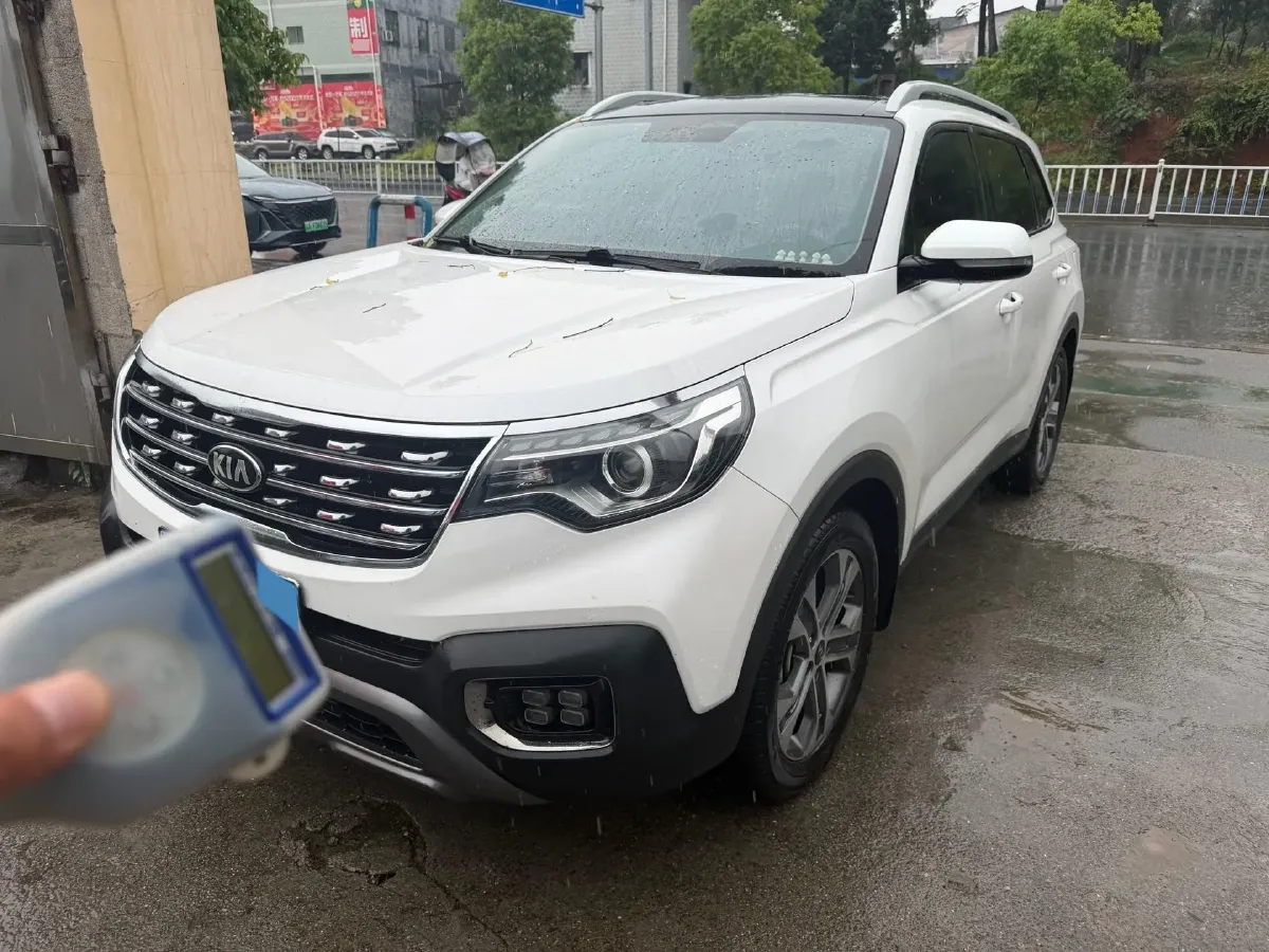 2018 Kia Sportage R 2.0L 160HP L4 6AT,autocango,china used car exporter,china ev exporter,chinese used car exporter,chinese used ev exporter