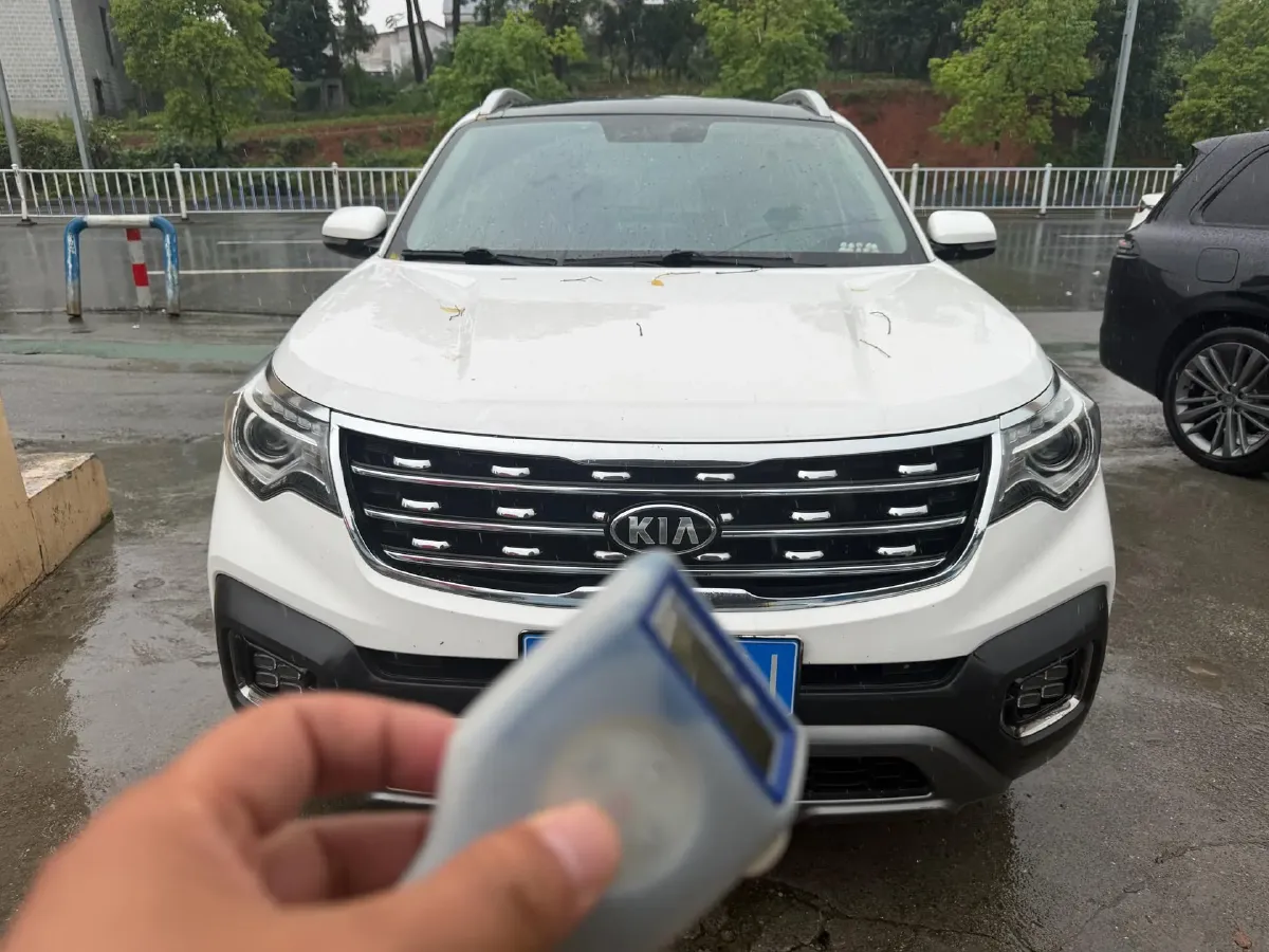 2018 Kia Sportage R 2.0L 160HP L4 6AT,autocango,china used car exporter,china ev exporter,chinese used car exporter,chinese used ev exporter
