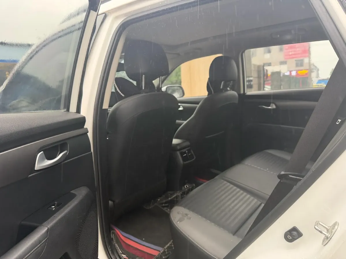2018 Kia Sportage R 2.0L 160HP L4 6AT,autocango,china used car exporter,china ev exporter,chinese used car exporter,chinese used ev exporter