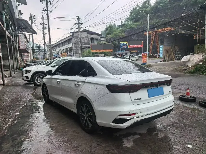 2022 Geely Emgrand 1.5L 114HP L4 CVT,autocango,china used car exporter,china ev exporter,chinese used car exporter,chinese used ev exporter