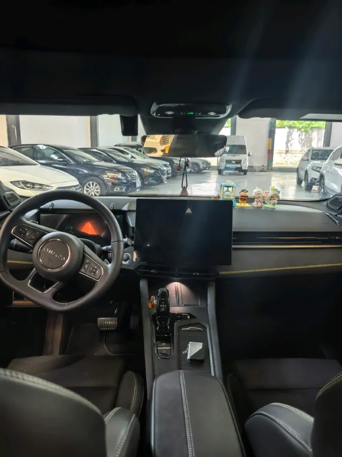 2025 LYNK&CO 03 1.5T 181HP L4 7DCT,autocango,china used car exporter,china ev exporter,chinese used car exporter,chinese used ev exporter