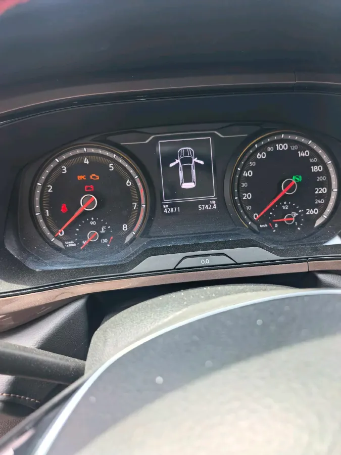 2021 Volkswagen Tharu 1.4T 150HP L4 7DCT,autocango,china used car exporter,china ev exporter,chinese used car exporter,chinese used ev exporter