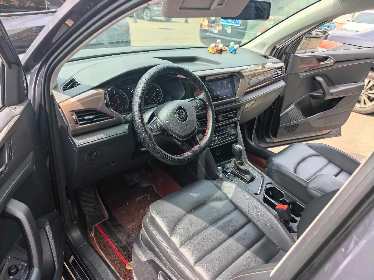 2021 Volkswagen Tharu 1.4T 150HP L4 7DCT,autocango,china used car exporter,china ev exporter,chinese used car exporter,chinese used ev exporter