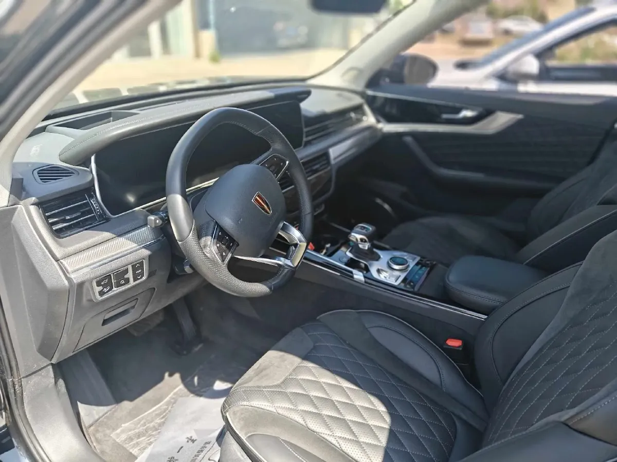 2019 HongQi HS5 2.0T 224HP L4 6AT,autocango,china used car exporter,china ev exporter,chinese used car exporter,chinese used ev exporter
