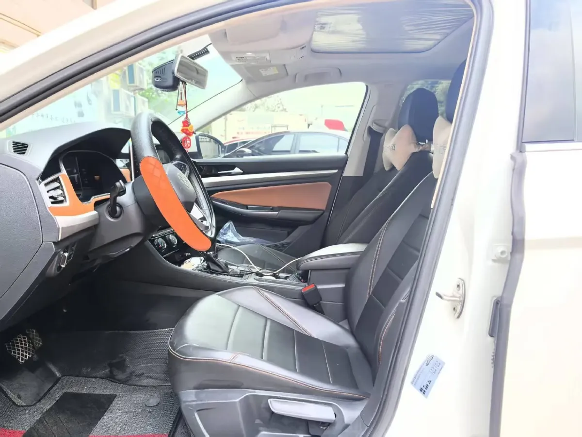 2023 Volkswagen Bora 1.2T 116HP L4 7DCT,autocango,china used car exporter,china ev exporter,chinese used car exporter,chinese used ev exporter
