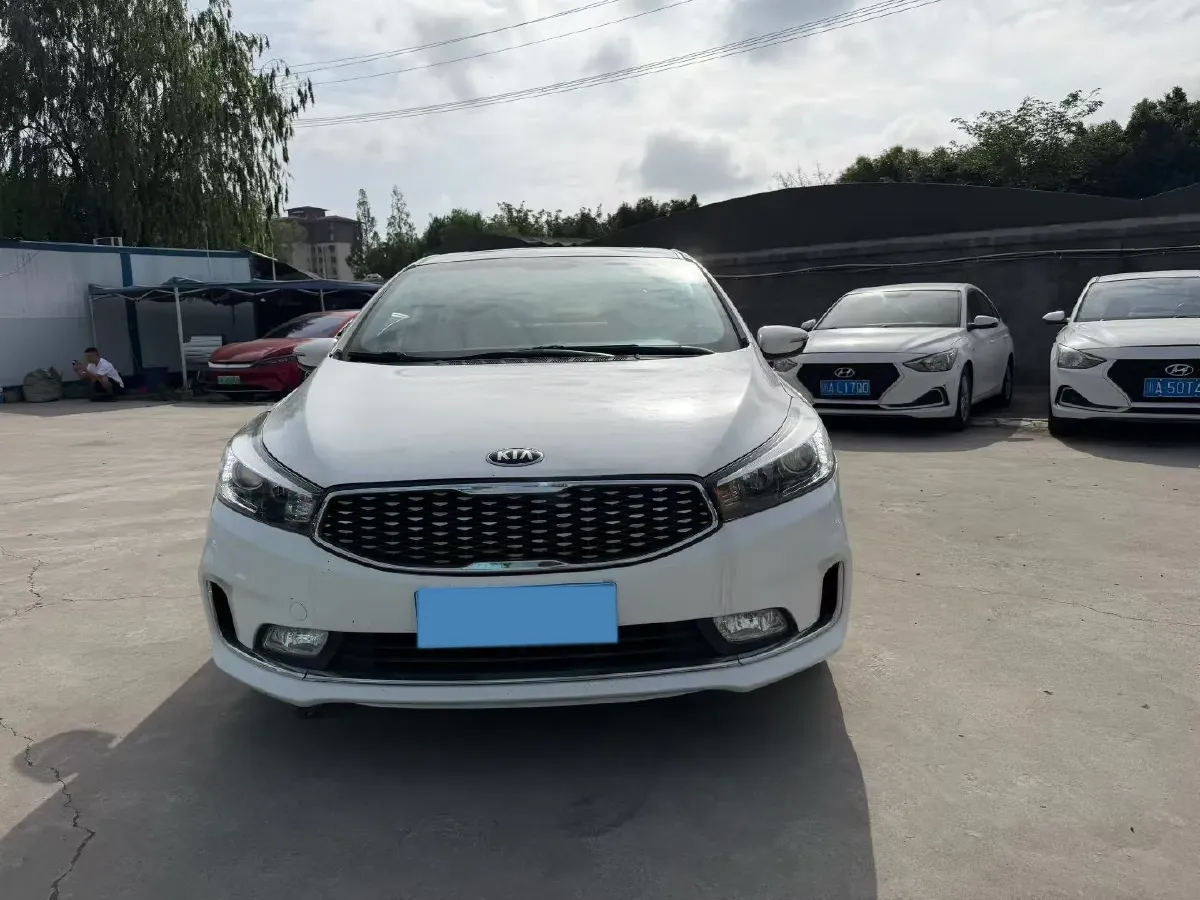 2017 Kia K3 1.6L 128HP L4 6AT,autocango,china used car exporter,china ev exporter,chinese used car exporter,chinese used ev exporter
