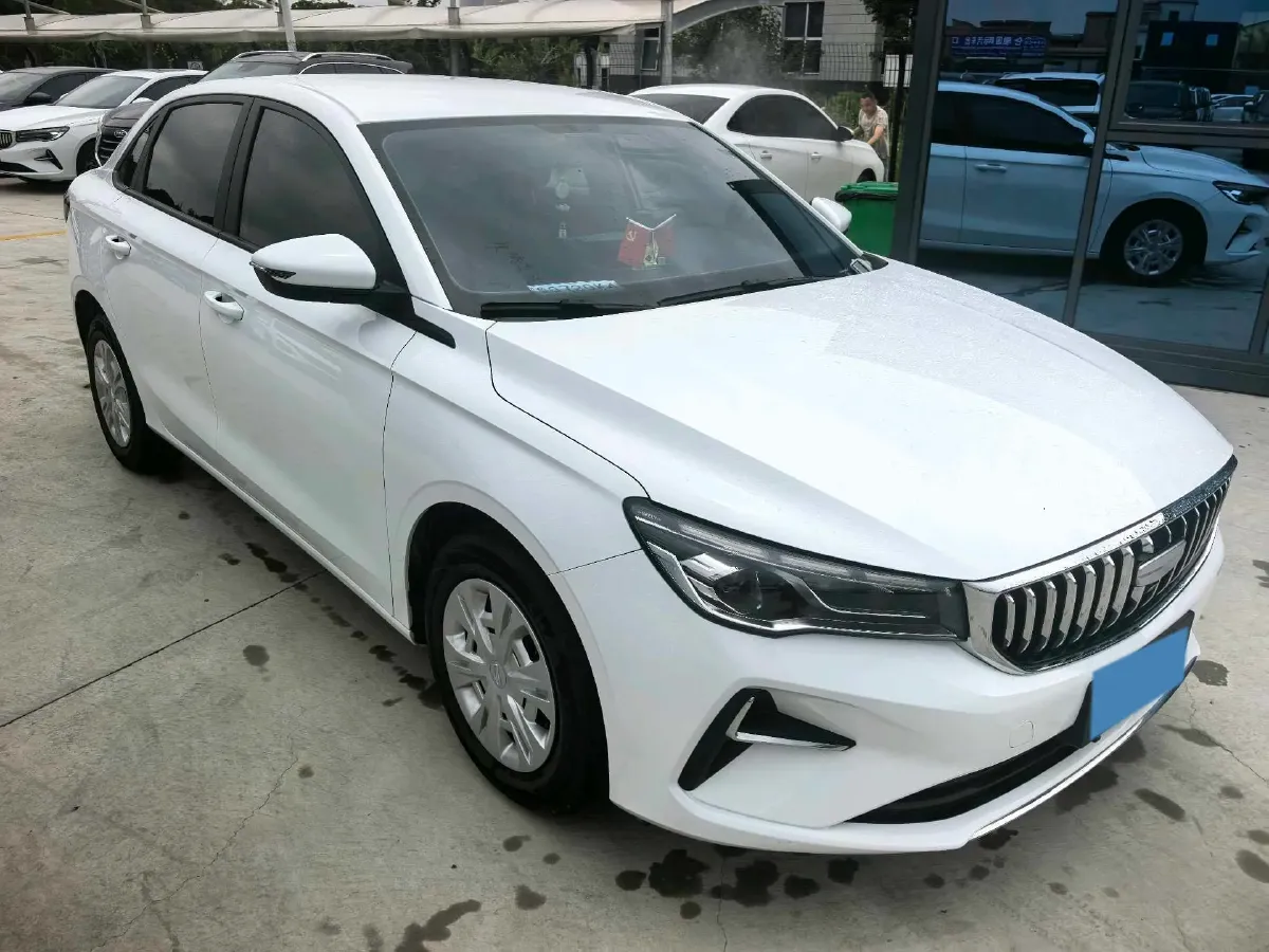 2025 Geely Emgrand 1.5L 127HP L4 5MT,autocango,china used car exporter,china ev exporter,chinese used car exporter,chinese used ev exporter