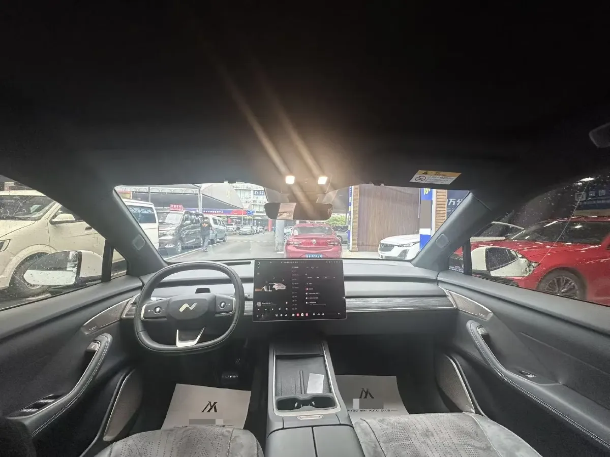 2024 ONVO L60 BEV 60KWH,autocango,china used car exporter,china ev exporter,chinese used car exporter,chinese used ev exporter