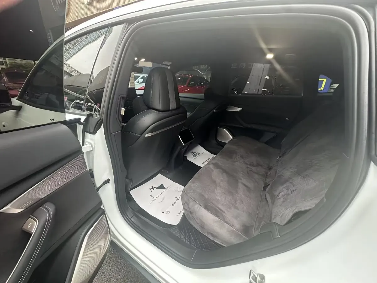 2024 ONVO L60 BEV 60KWH,autocango,china used car exporter,china ev exporter,chinese used car exporter,chinese used ev exporter