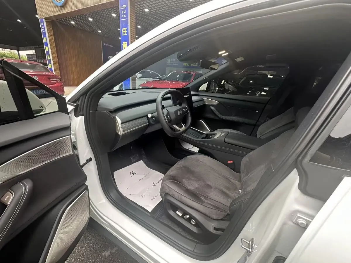2024 ONVO L60 BEV 60KWH,autocango,china used car exporter,china ev exporter,chinese used car exporter,chinese used ev exporter