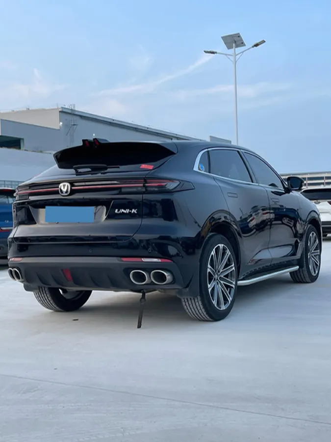 2024 ChangAn UNI-K 2.0T 233HP L4 8AT,autocango,china used car exporter,china ev exporter,chinese used car exporter,chinese used ev exporter