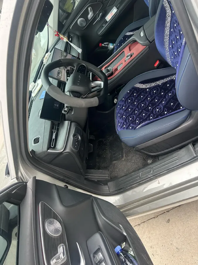 2025 Chery Arrizo 8 Pro 1.6T 197HP L4 7DCT,autocango,china used car exporter,china ev exporter,chinese used car exporter,chinese used ev exporter