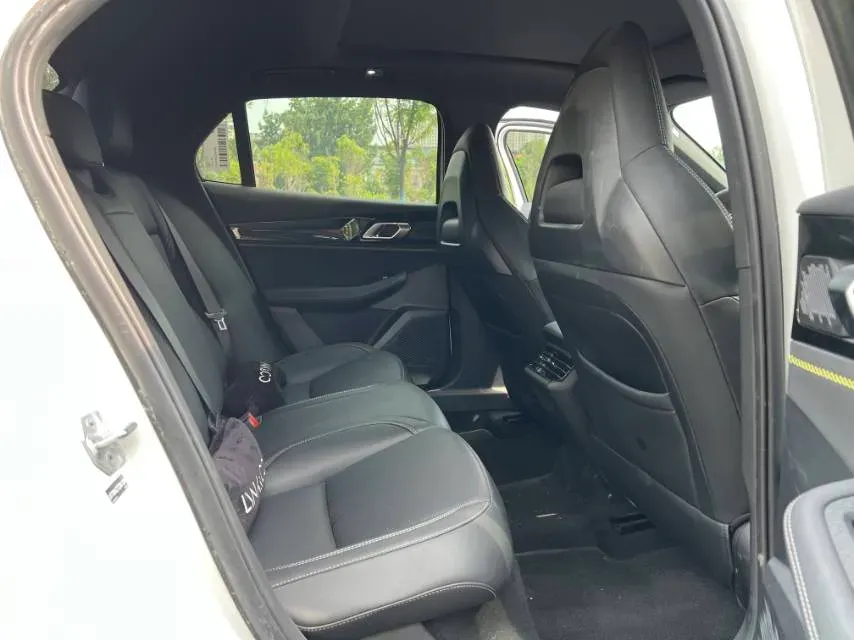 2026 LYNK&CO 03 1.5T 181HP L4 7DCT,autocango,china used car exporter,china ev exporter,chinese used car exporter,chinese used ev exporter