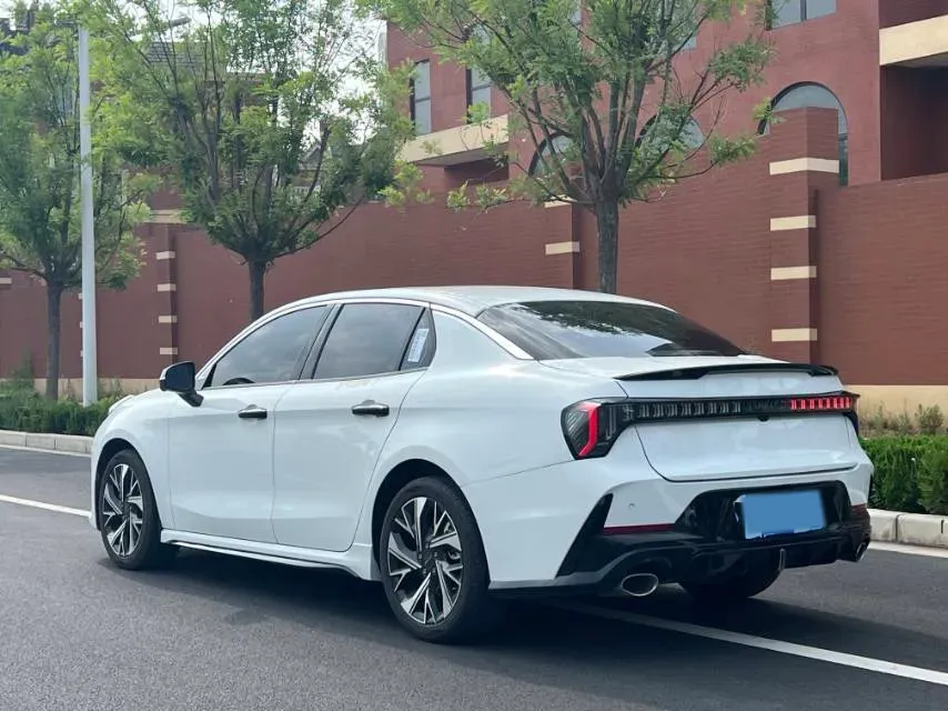 2026 LYNK&CO 03 1.5T 181HP L4 7DCT,autocango,china used car exporter,china ev exporter,chinese used car exporter,chinese used ev exporter