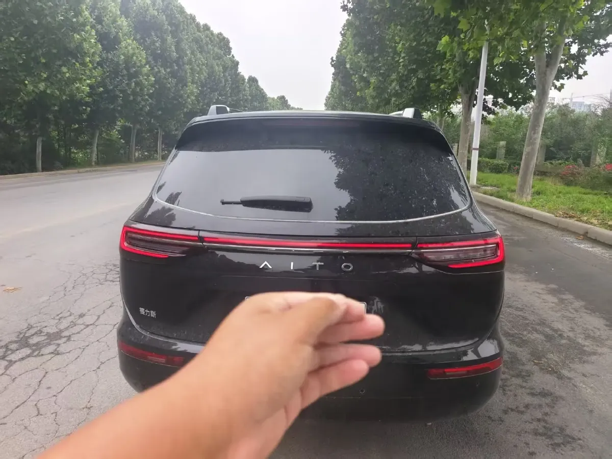 2024 AITO AITO M7 1.5T 152HP L4 REEV 38.5KWH,autocango,china used car exporter,china ev exporter,chinese used car exporter,chinese used ev exporter