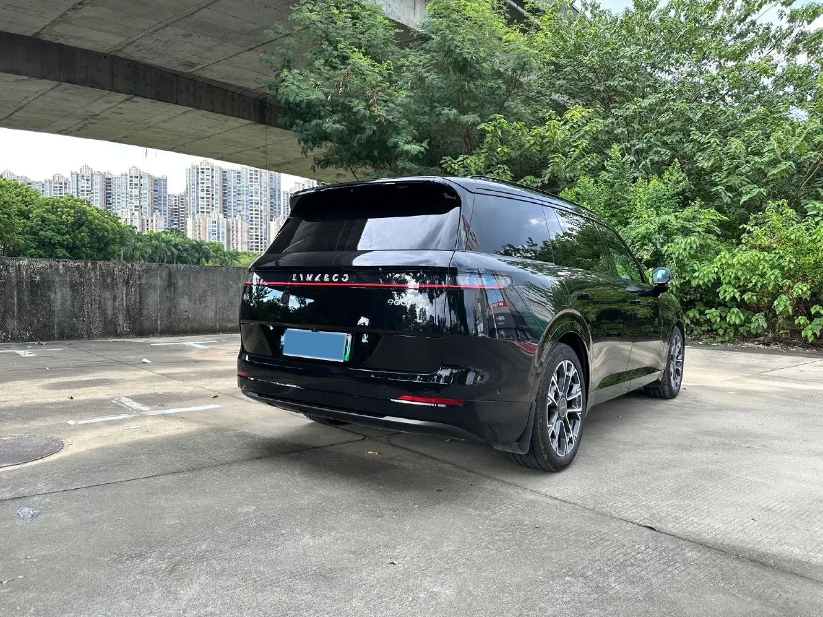 2025 LYNK&CO 900 1.5T 190HP L4 3DHT PHEV 43.3KWH,autocango,china used car exporter,china ev exporter,chinese used car exporter,chinese used ev exporter