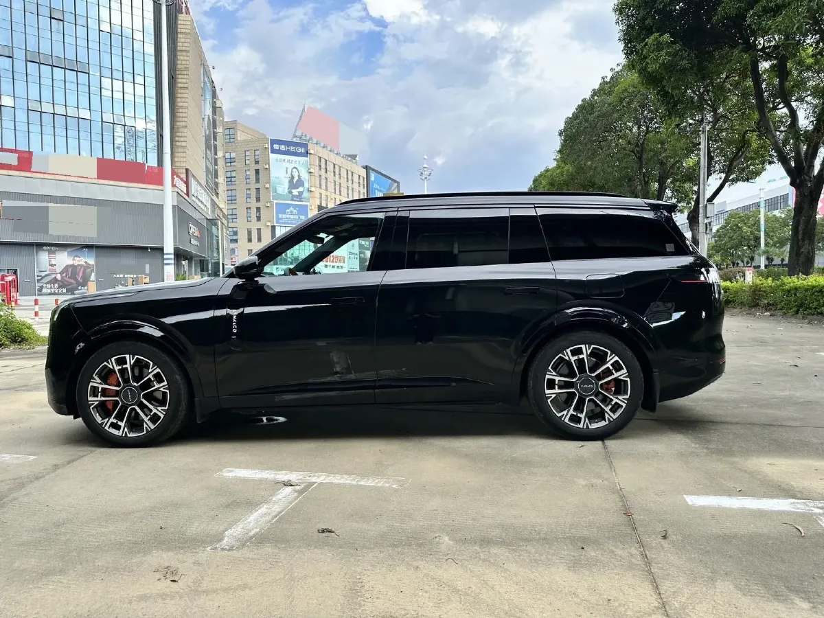 2025 LYNK&CO 900 1.5T 190HP L4 3DHT PHEV 43.3KWH,autocango,china used car exporter,china ev exporter,chinese used car exporter,chinese used ev exporter