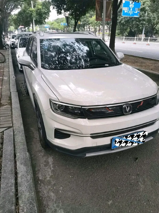 2019 ChangAn CS35 Plus 1.4T 158HP L4 7DCT,autocango,china used car exporter,china ev exporter,chinese used car exporter,chinese used ev exporter