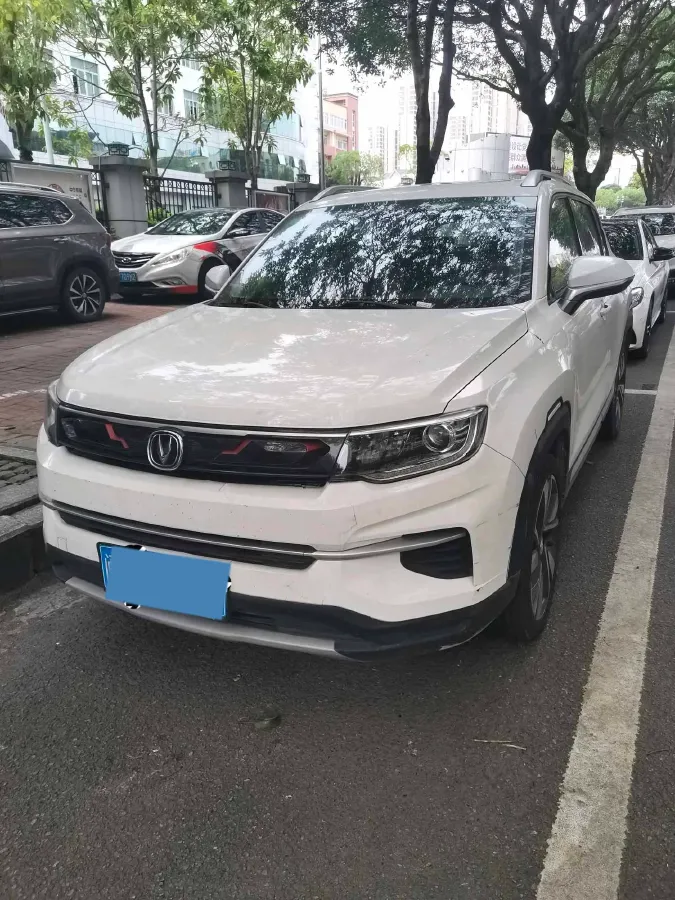 2019 ChangAn CS35 Plus 1.4T 158HP L4 7DCT,autocango,china used car exporter,china ev exporter,chinese used car exporter,chinese used ev exporter
