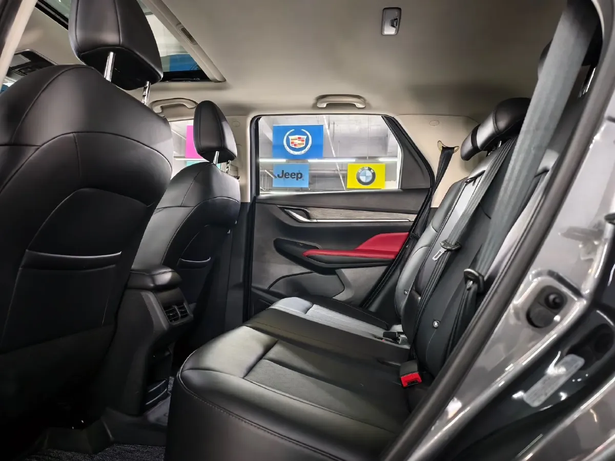 2021 ChangAn CS55 Plus 1.5T 180HP L4 7DCT,autocango,china used car exporter,china ev exporter,chinese used car exporter,chinese used ev exporter