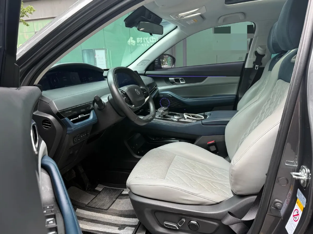 2022 Bestune T99 2.0T 224HP L4 6AT,autocango,china used car exporter,china ev exporter,chinese used car exporter,chinese used ev exporter