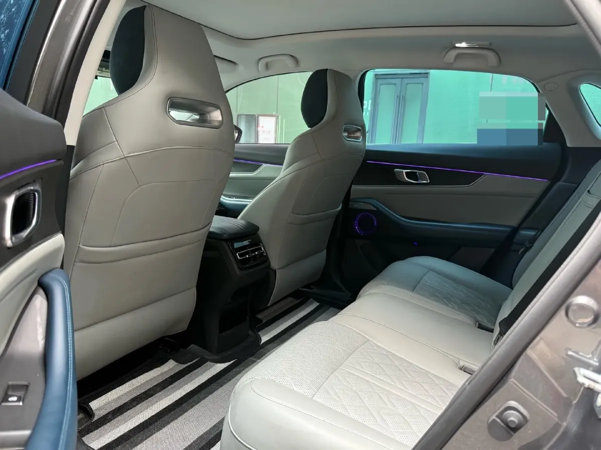 2022 Bestune T99 2.0T 224HP L4 6AT,autocango,china used car exporter,china ev exporter,chinese used car exporter,chinese used ev exporter