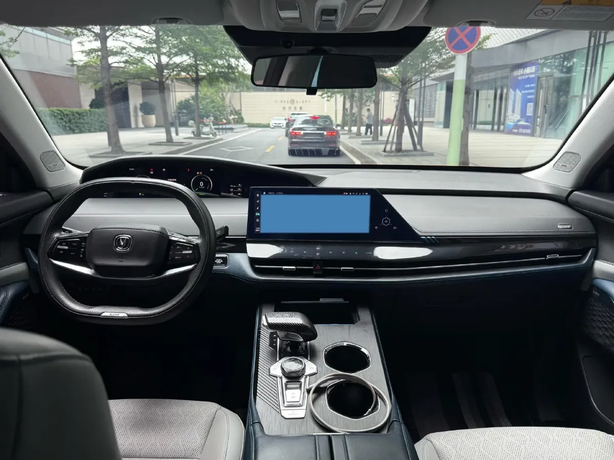 2022 Bestune T99 2.0T 224HP L4 6AT,autocango,china used car exporter,china ev exporter,chinese used car exporter,chinese used ev exporter