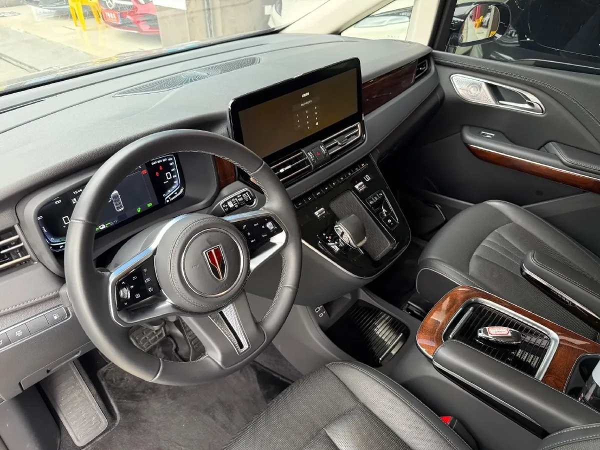 2024 HongQi HQ9 2.0T 163HP L4 1DHT PHEV 20.14KWH,autocango,china used car exporter,china ev exporter,chinese used car exporter,chinese used ev exporter