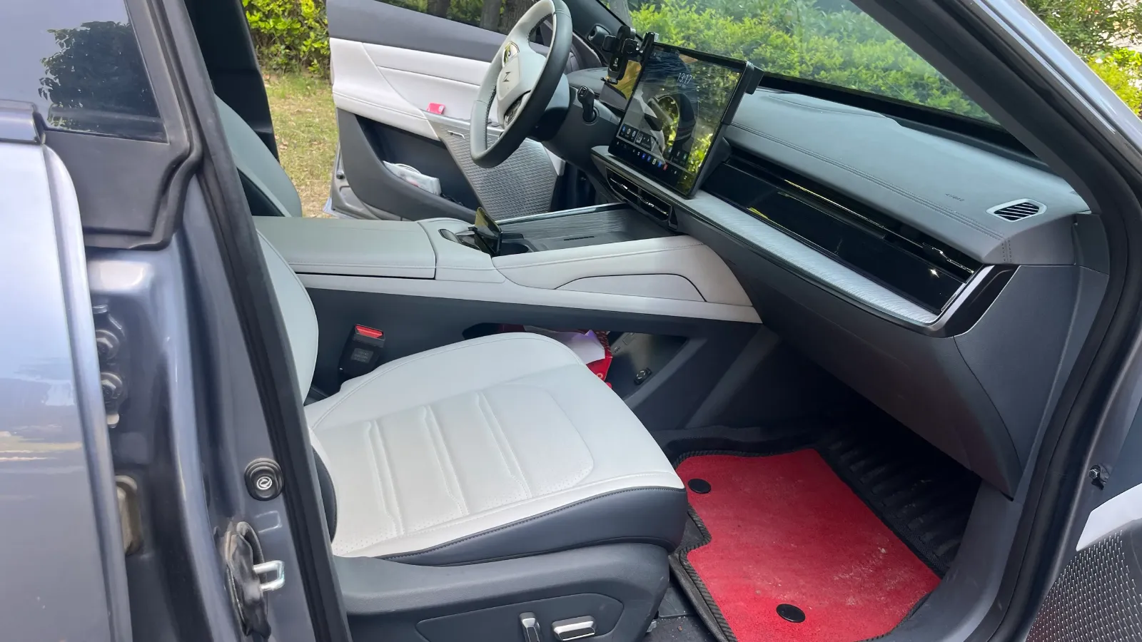 2024 DongFeng eπ eπ007 BEV 56.83KWH,autocango,china used car exporter,china ev exporter,chinese used car exporter,chinese used ev exporter
