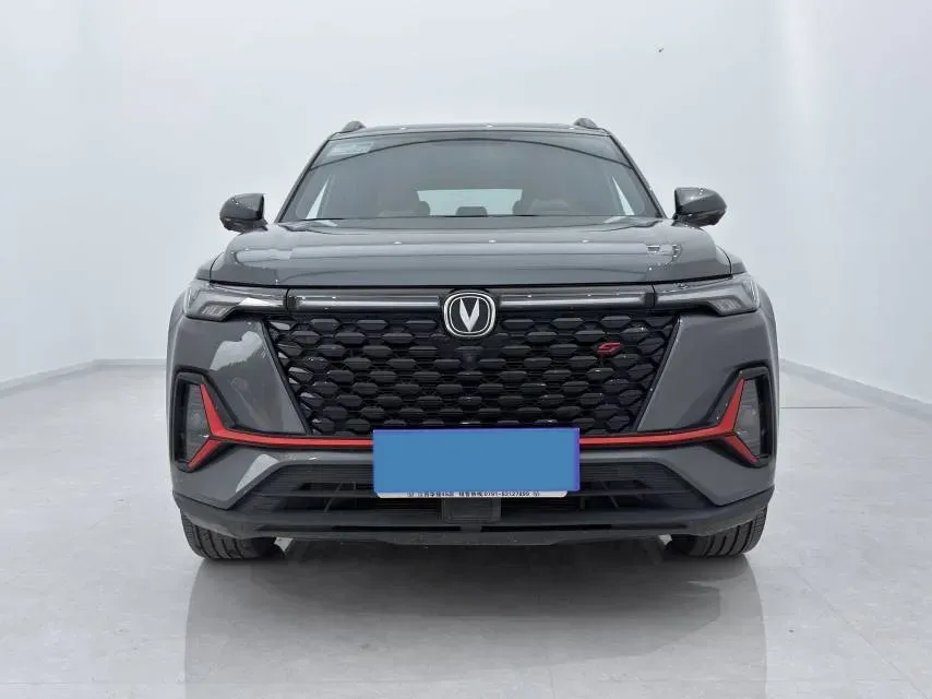 2022 ChangAn CS35 Plus 1.4T 160HP L4 7DCT,autocango,china used car exporter,china ev exporter,chinese used car exporter,chinese used ev exporter