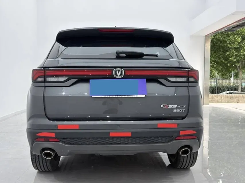 2022 ChangAn CS35 Plus 1.4T 160HP L4 7DCT,autocango,china used car exporter,china ev exporter,chinese used car exporter,chinese used ev exporter