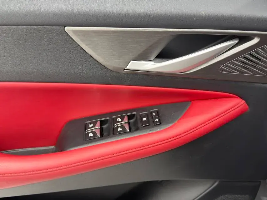 2022 ChangAn CS35 Plus 1.4T 160HP L4 7DCT,autocango,china used car exporter,china ev exporter,chinese used car exporter,chinese used ev exporter
