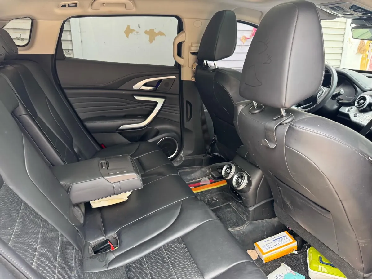 2020 WEY VV7 2.0T 227HP L4 7DCT,autocango,china used car exporter,china ev exporter,chinese used car exporter,chinese used ev exporter