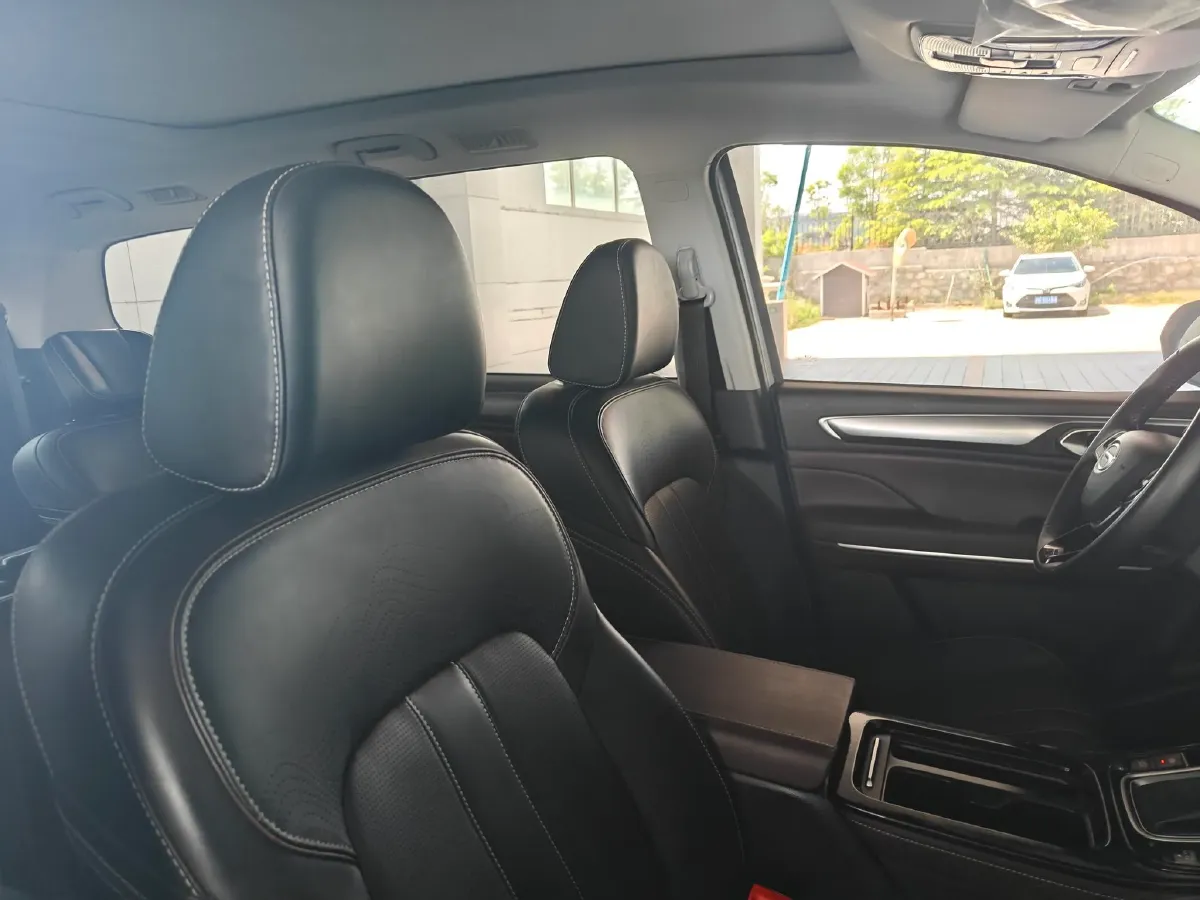 2023 GAC Trumpchi M6 1.5T 177HP L4 7DCT,autocango,china used car exporter,china ev exporter,chinese used car exporter,chinese used ev exporter