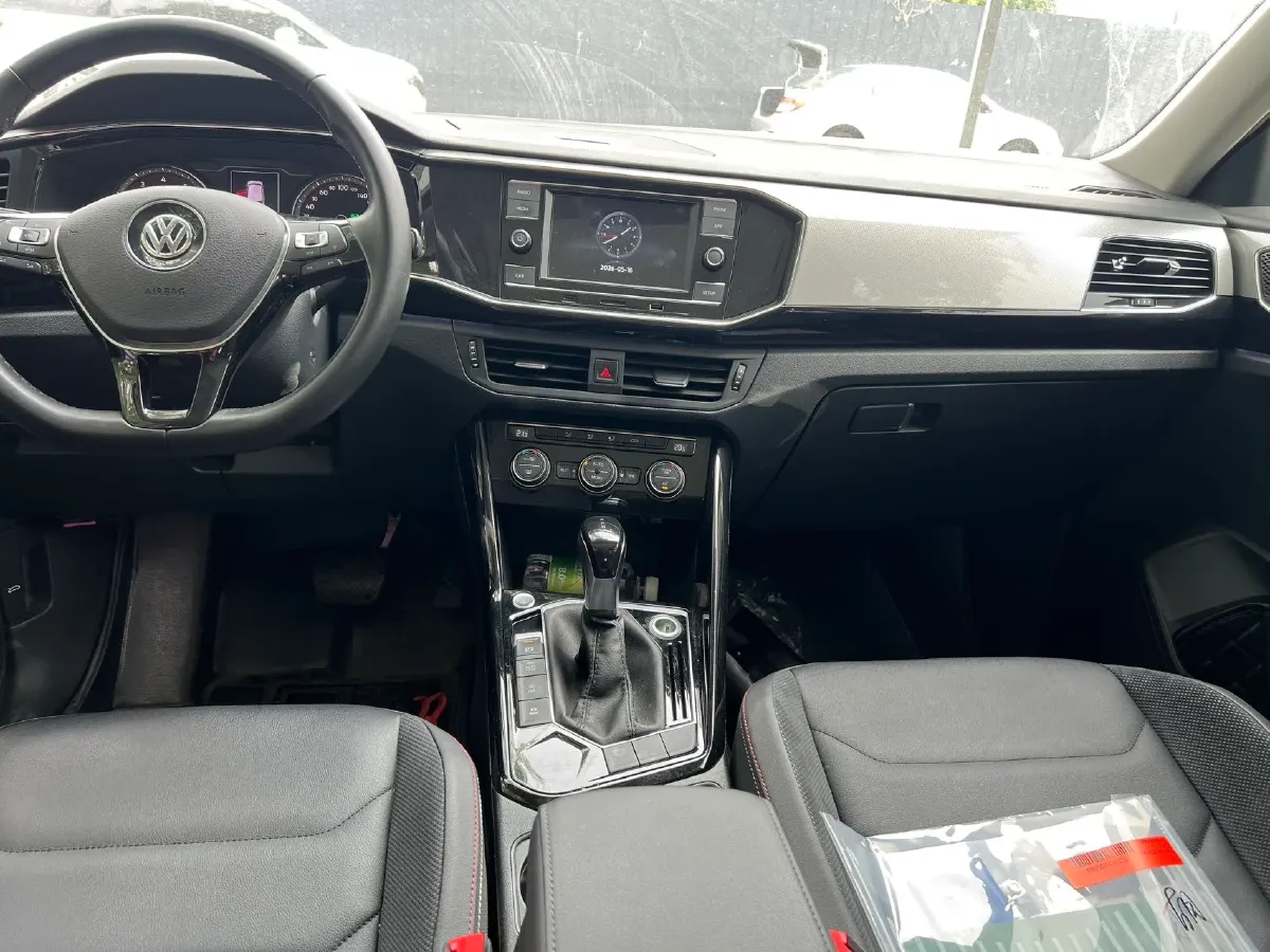 2019 Jeep Cherokee 2.0T 234HP L4 9AT,autocango,china used car exporter,china ev exporter,chinese used car exporter,chinese used ev exporter