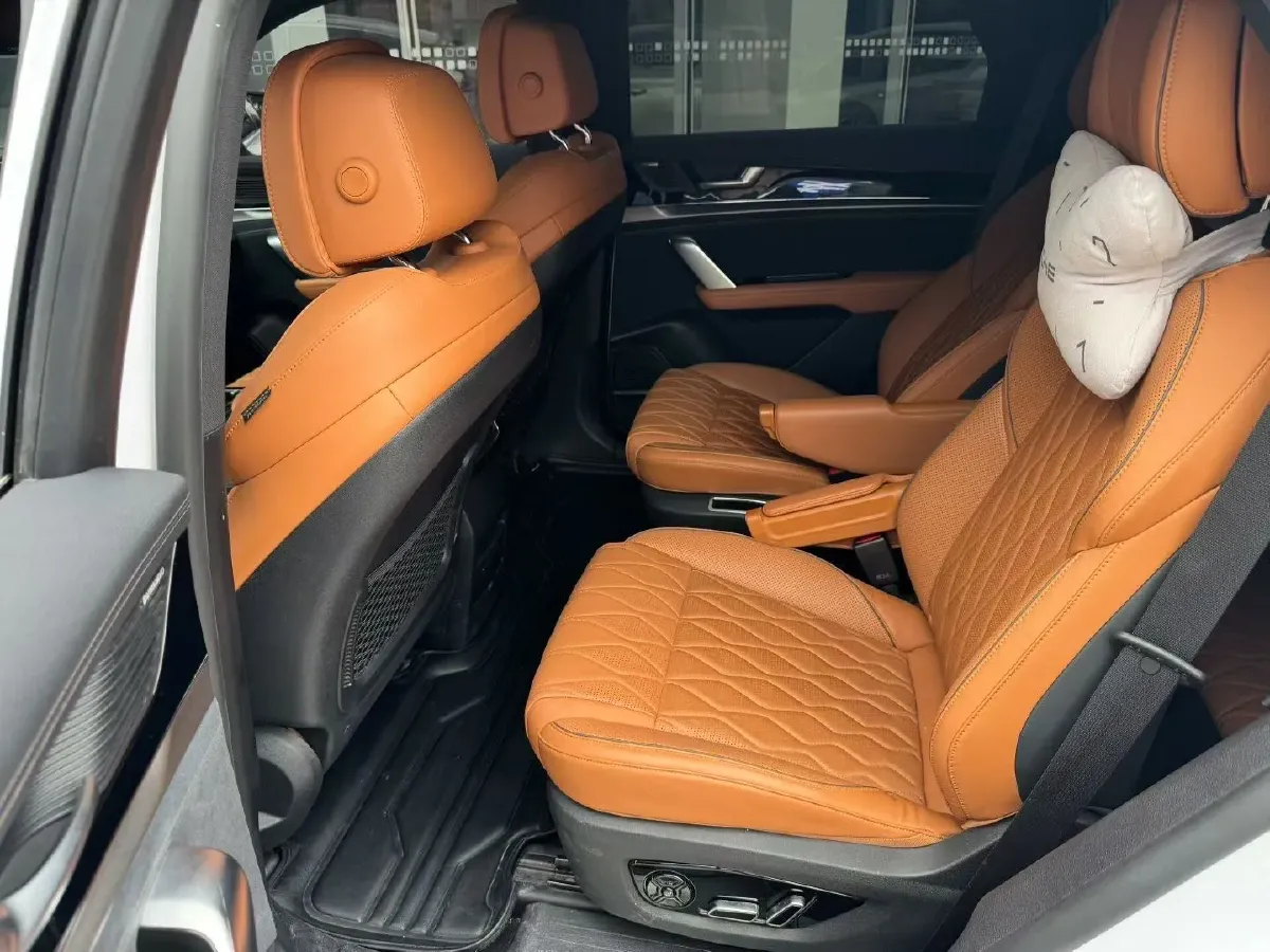 2022 Roewe iMAX8 BEV 90KWH,autocango,china used car exporter,china ev exporter,chinese used car exporter,chinese used ev exporter