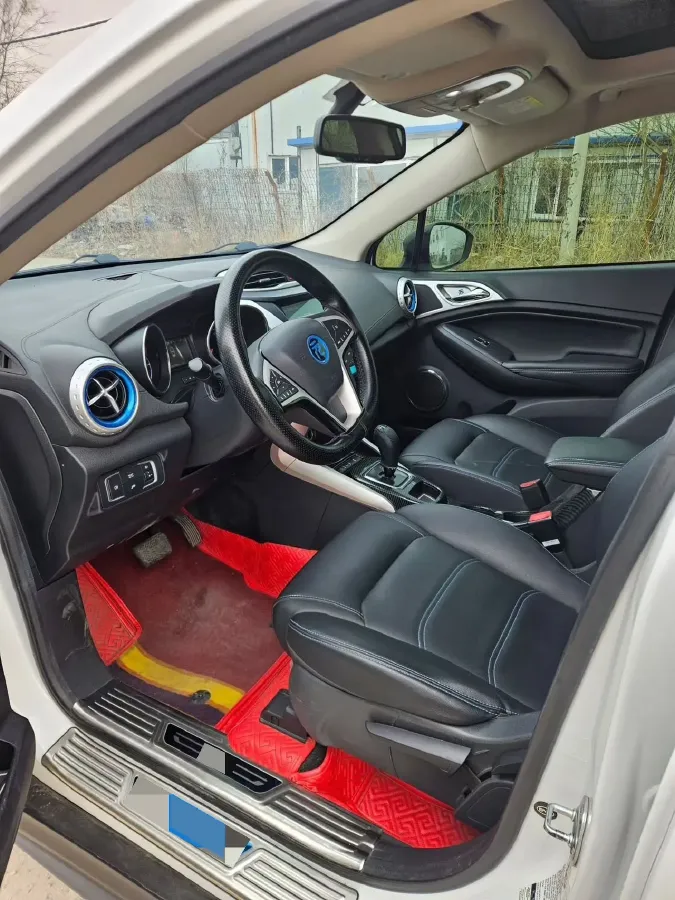 2018 BYD Yuan BEV 42KWH,autocango,china used car exporter,china ev exporter,chinese used car exporter,chinese used ev exporter