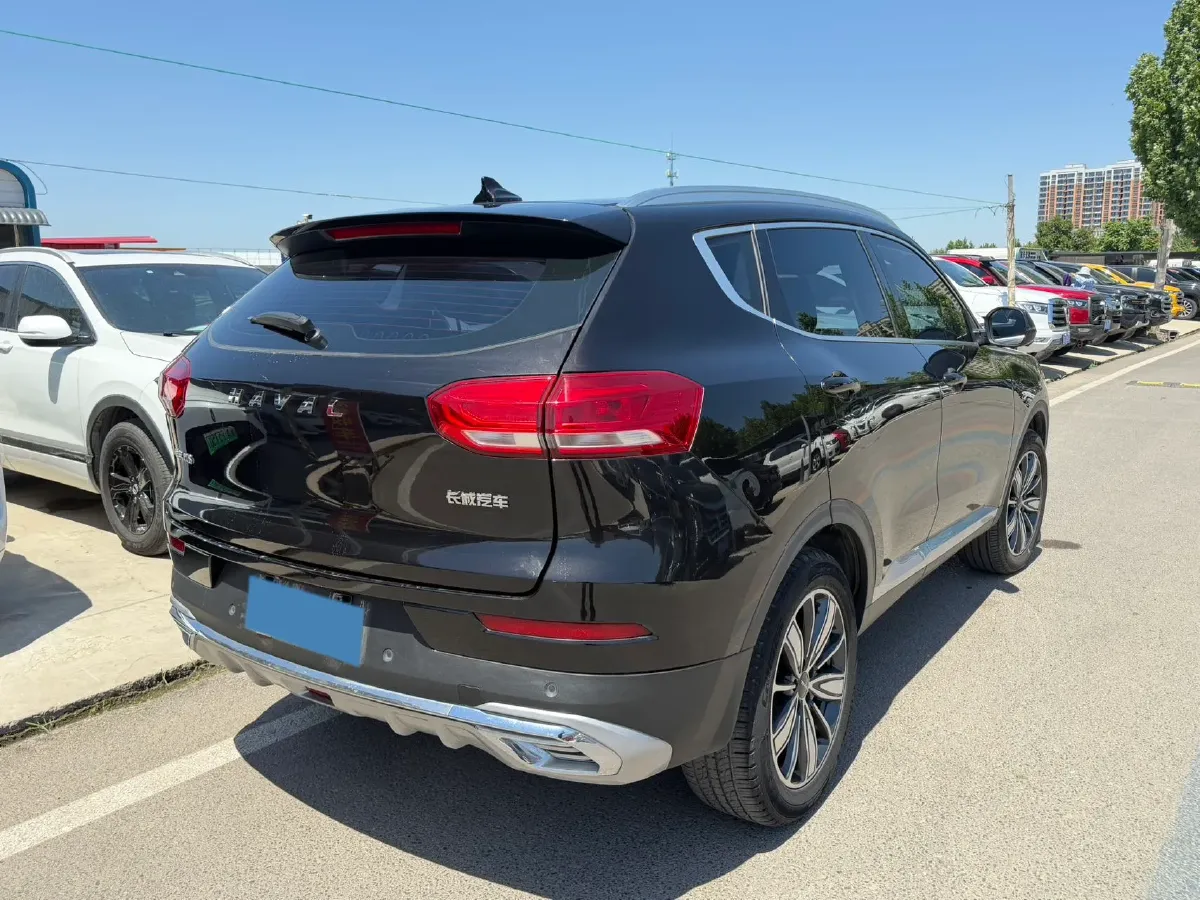 2020 Haval H6 1.5T 169HP L4 7DCT,autocango,china used car exporter,china ev exporter,chinese used car exporter,chinese used ev exporter
