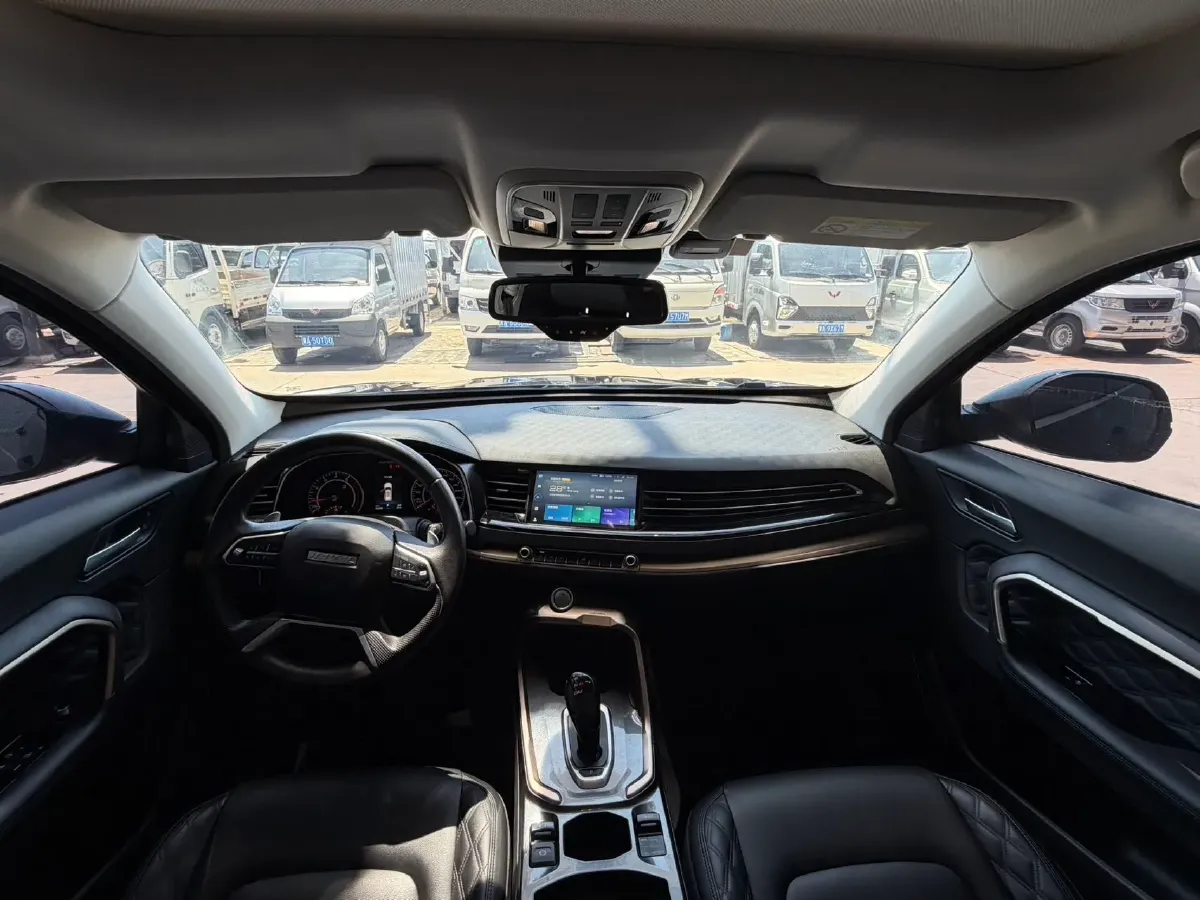 2020 Haval H6 1.5T 169HP L4 7DCT,autocango,china used car exporter,china ev exporter,chinese used car exporter,chinese used ev exporter