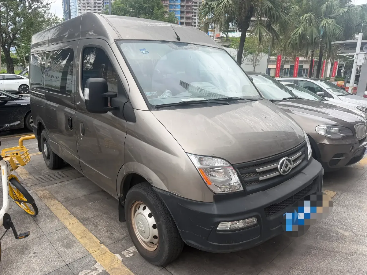 2020 MAXUS XinTu V80 2.5T 136HP L4 6MT,autocango,china used car exporter,china ev exporter,chinese used car exporter,chinese used ev exporter