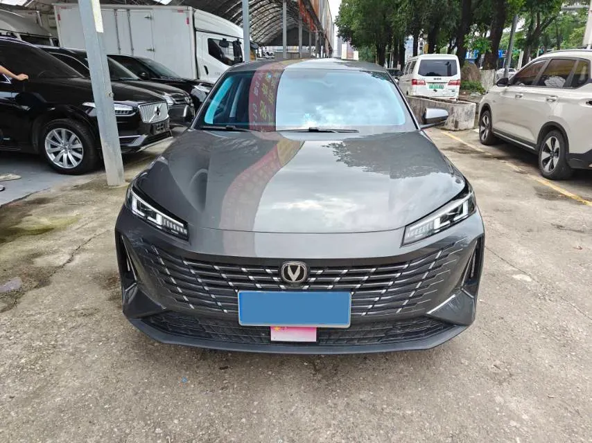 2024 ChangAn Eado 1.5T 170HP L4 7DCT,autocango,china used car exporter,china ev exporter,chinese used car exporter,chinese used ev exporter