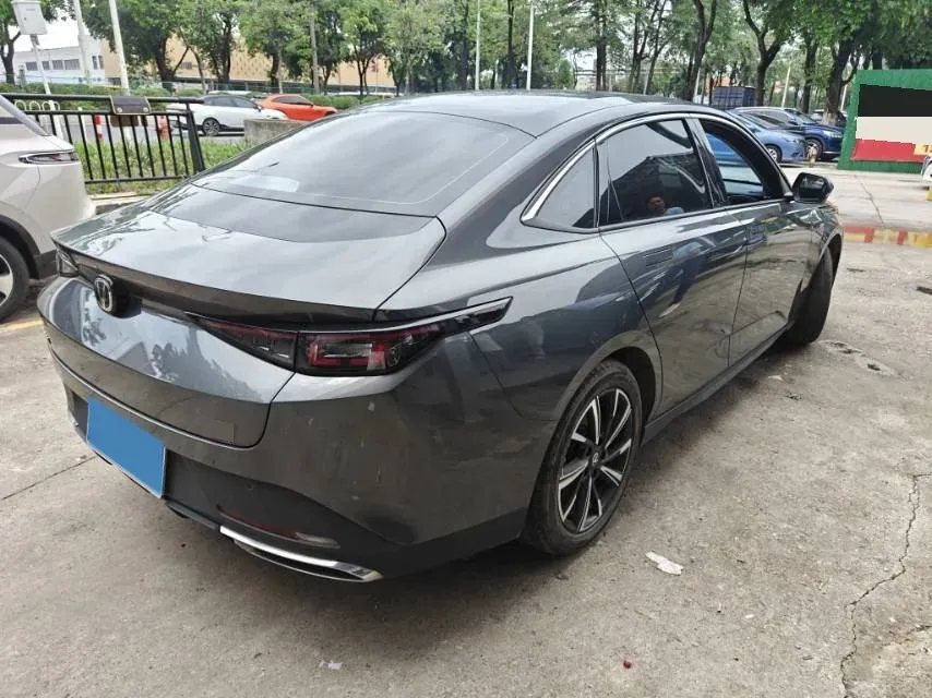 2024 ChangAn Eado 1.5T 170HP L4 7DCT,autocango,china used car exporter,china ev exporter,chinese used car exporter,chinese used ev exporter