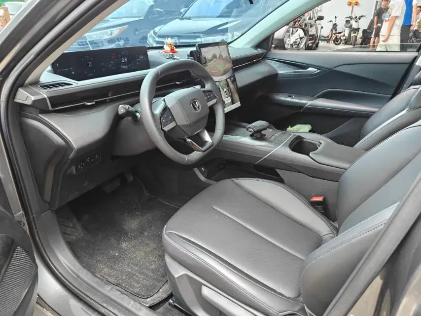 2024 ChangAn Eado 1.5T 170HP L4 7DCT,autocango,china used car exporter,china ev exporter,chinese used car exporter,chinese used ev exporter