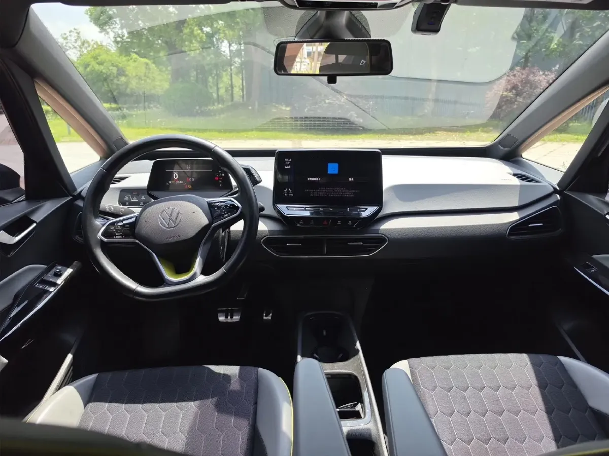 2022 Volkswagen ID.3 BEV 57.3KWH,autocango,china used car exporter,china ev exporter,chinese used car exporter,chinese used ev exporter