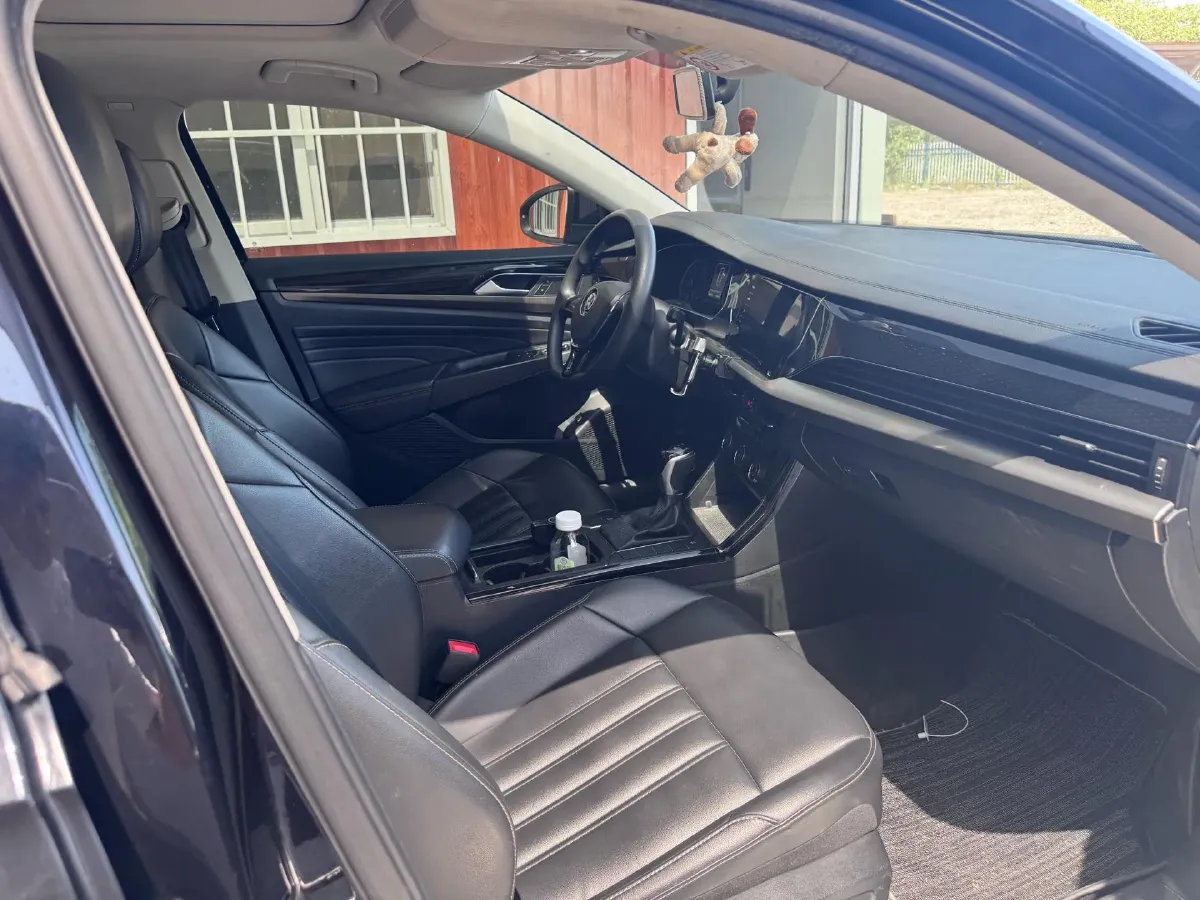 2020 Volkswagen Passat 1.4T 150HP L4 7DCT,autocango,china used car exporter,china ev exporter,chinese used car exporter,chinese used ev exporter
