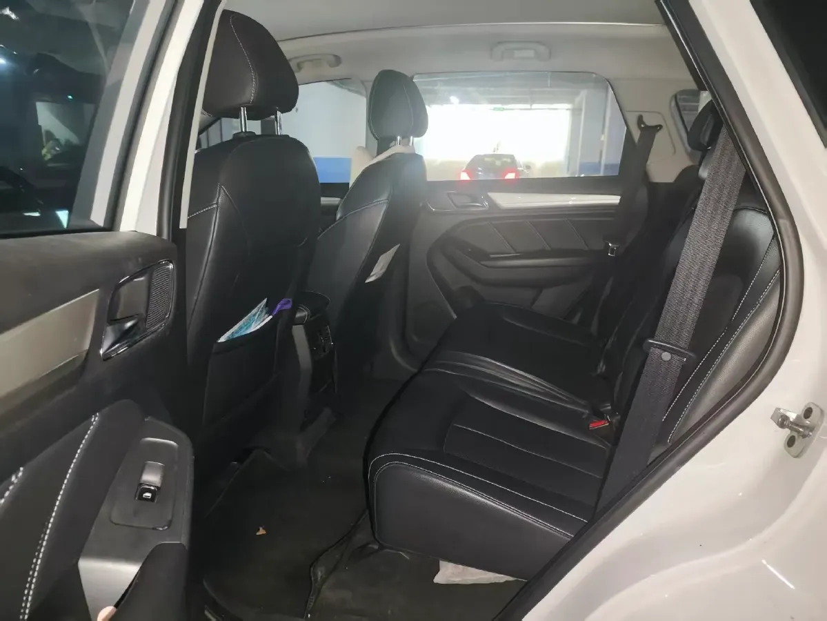 2017 Roewe RX5 1.5T 169HP L4 2AT PHEV 12KWH,autocango,china used car exporter,china ev exporter,chinese used car exporter,chinese used ev exporter