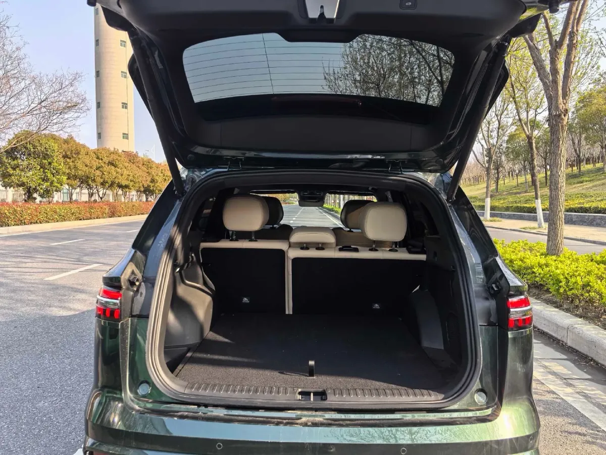 2025 Geely Monjaro 2.0T 238HP L4 8AT,autocango,china used car exporter,china ev exporter,chinese used car exporter,chinese used ev exporter