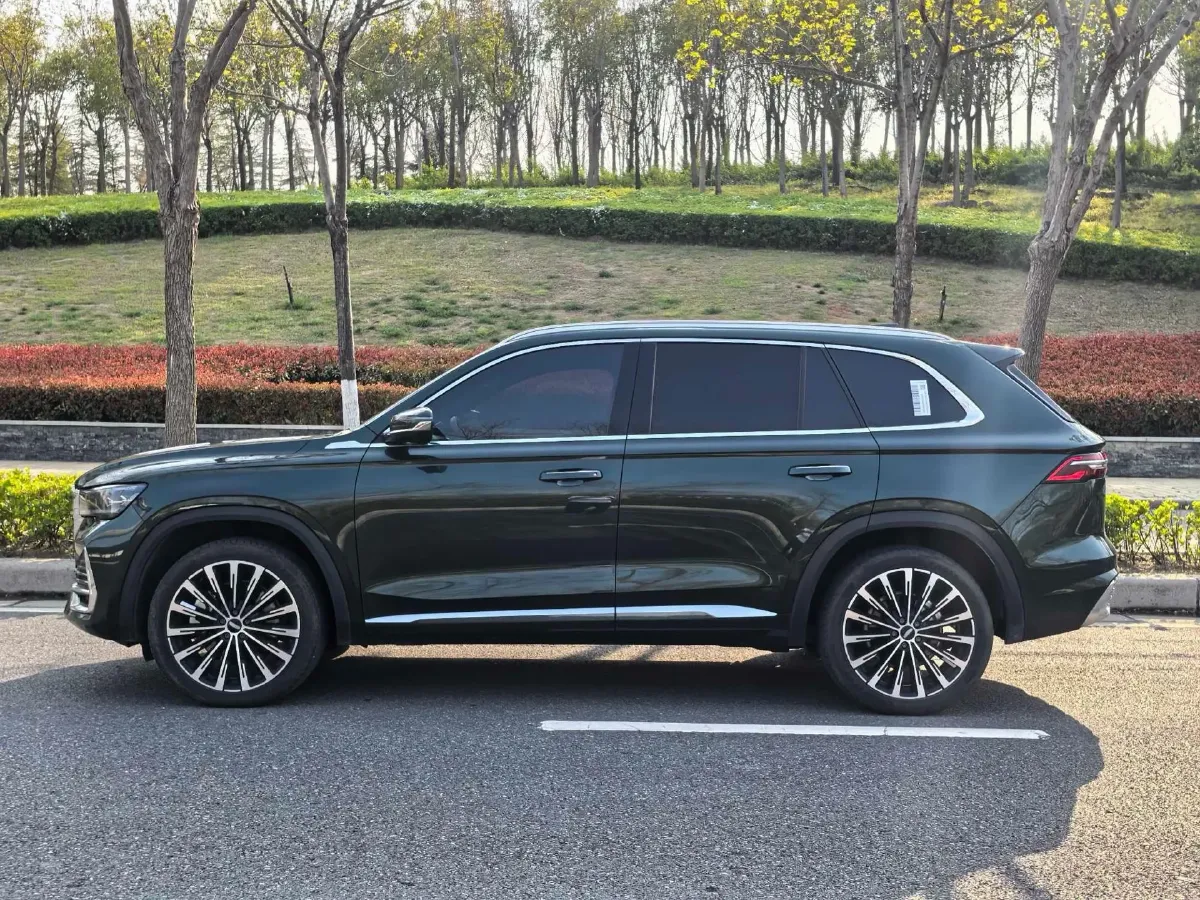 2025 Geely Monjaro 2.0T 238HP L4 8AT,autocango,china used car exporter,china ev exporter,chinese used car exporter,chinese used ev exporter