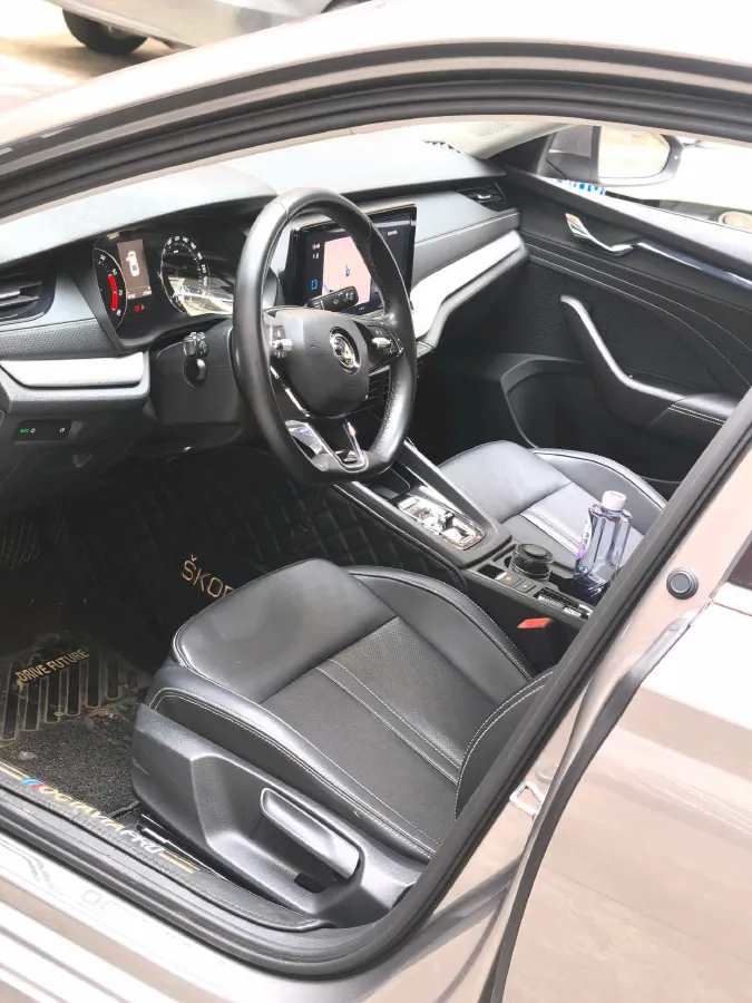 2021 Skoda Octavia 1.4T 150HP L4 7DCT,autocango,china used car exporter,china ev exporter,chinese used car exporter,chinese used ev exporter